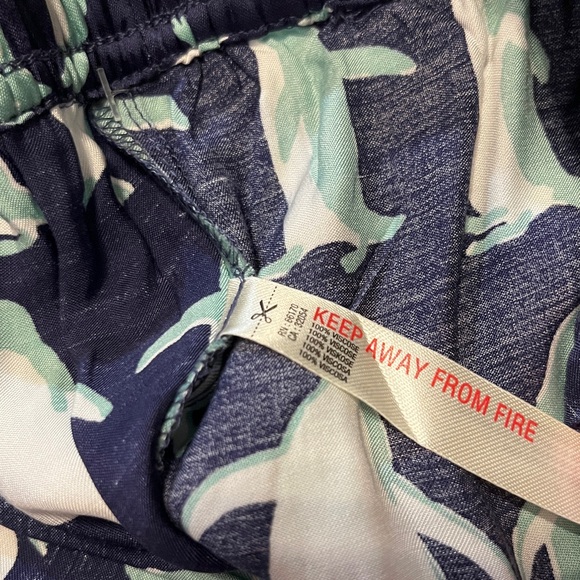NWT Anthro Silky Penguin Print Pajama Shorts 🐧 - Picture 7 of 12